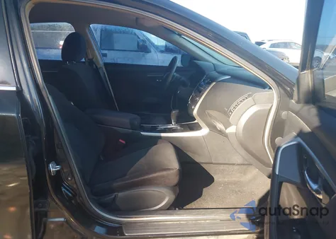 2013 Nissan Altima 2.5 S from USA, damaged, VIN 1N4AL3AP0DC272969